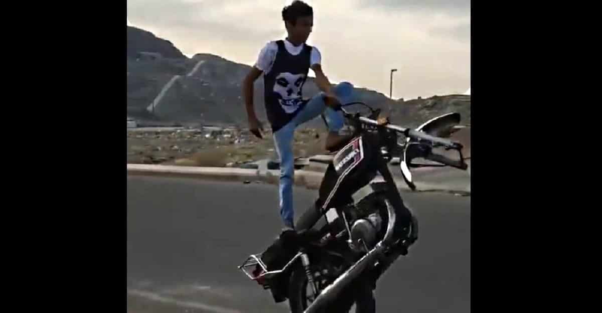Motorcycle Teens 15