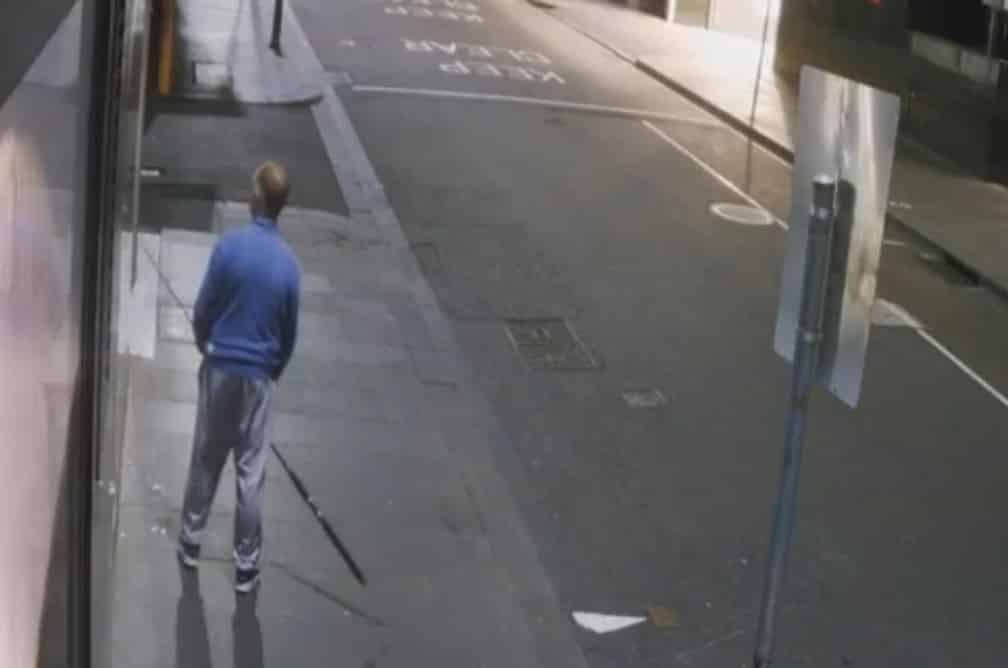 Aussie Man Spotted Stealing Versace Necklace Using His ...